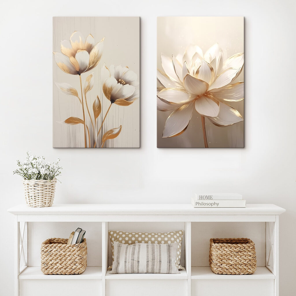 Cremeweiße Blütenblätter in einem Interieur