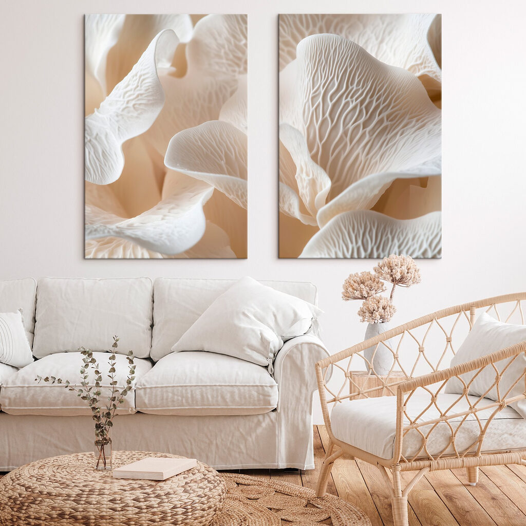 Gefaltete Blütenblätter in einem Interieur