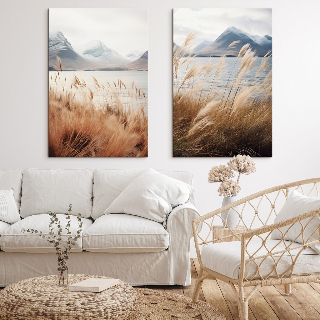 Gräser vor dem Bergsee in einem Interieur