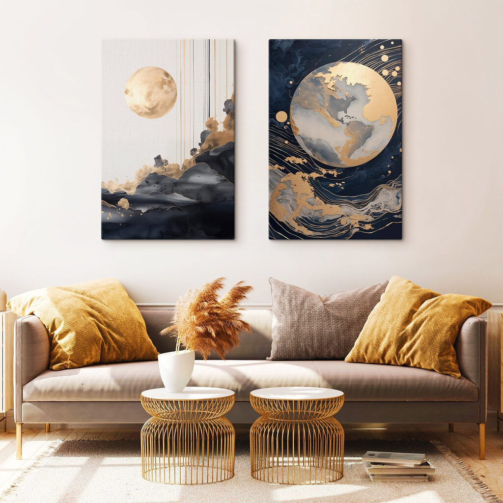 Goldene Himmelskörper in einem Interieur
