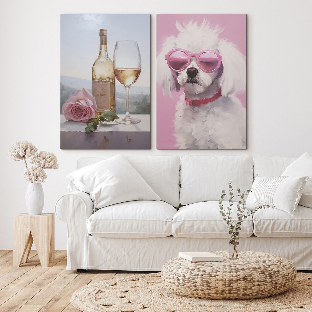 Hund und Weißwein in einem Interieur