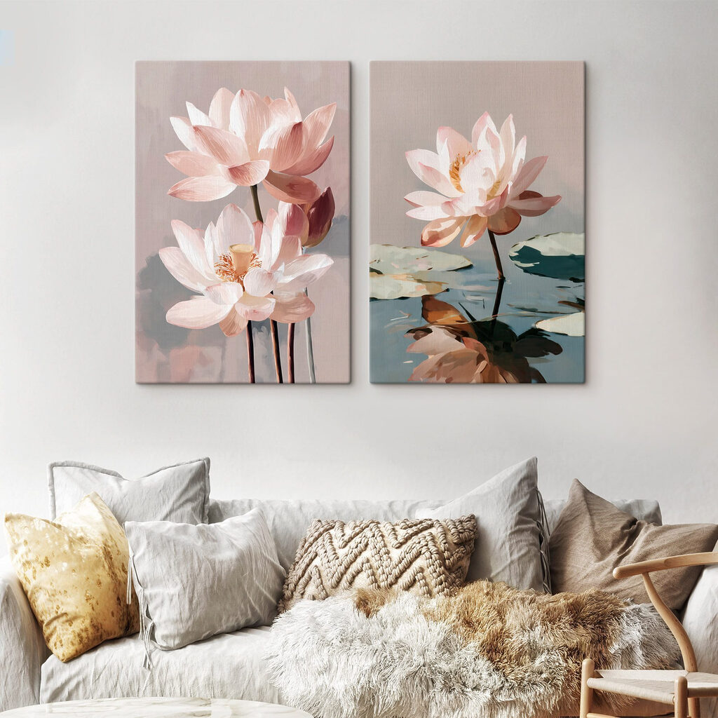 Blüten auf dem Wasser in einem Interieur