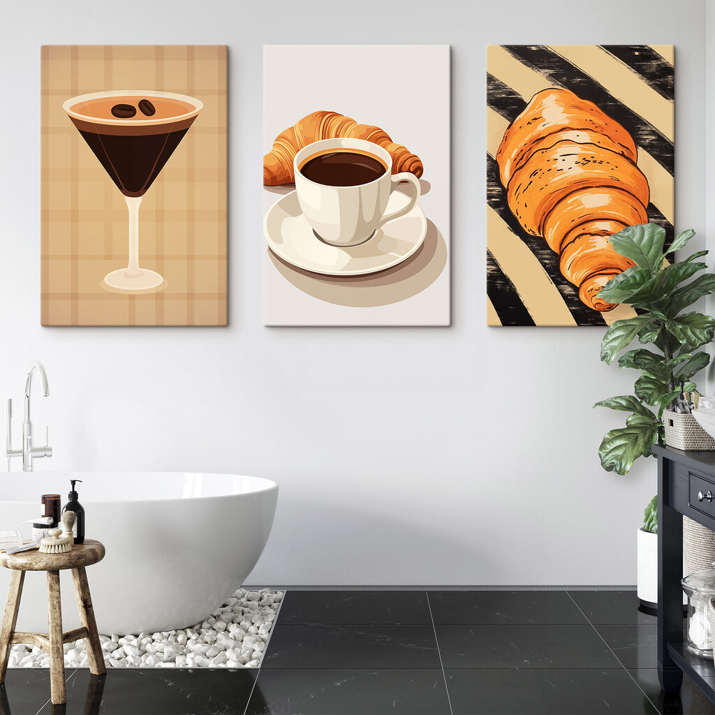 Kaffee und Croissants in einem Interieur
