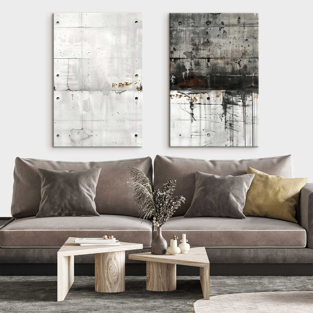 Graue Flächen und Farbspuren in einem Interieur