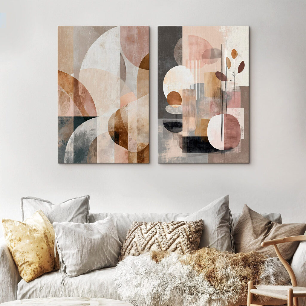 Runde Formen in Erdtönen in einem Interieur