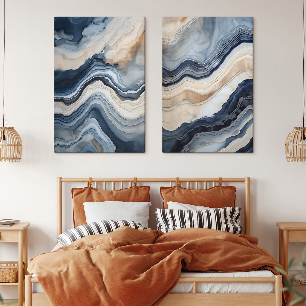 Blaue Wellen in Schichten in einem Interieur