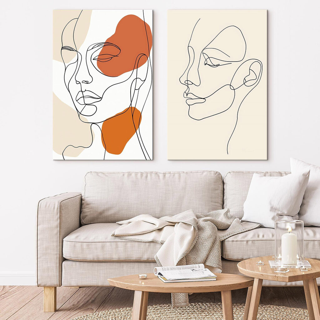 Gesichter in fließenden Linien in einem Interieur