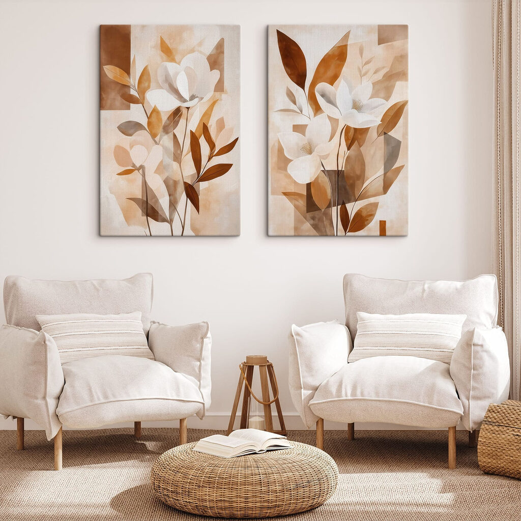 Weiße Blüten zwischen Kupfertönen in einem Interieur