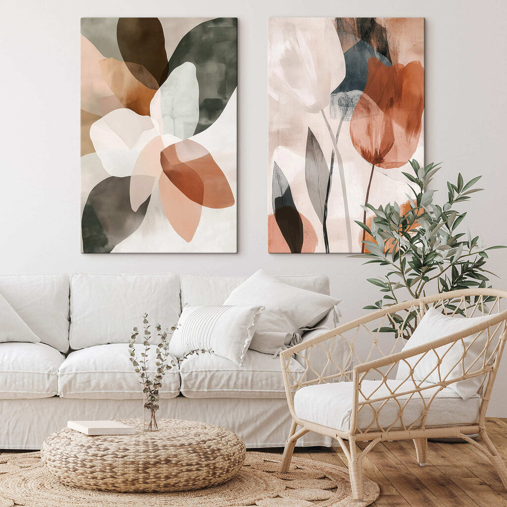 Leichtes Blätterspiel in einem Interieur