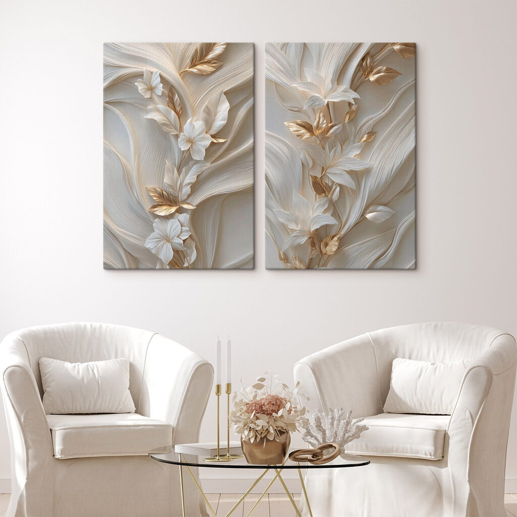 Blüten auf Wellenlinien in einem Interieur