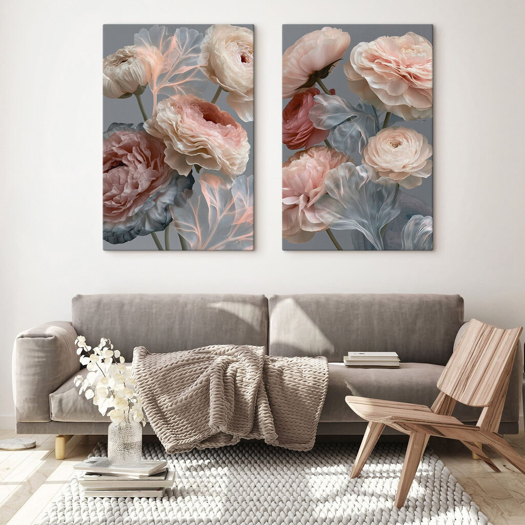 Blumen in zarten Pfirsichtönen in einem Interieur