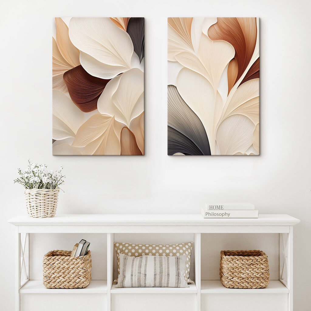 Blattformen in warmen Falten in einem Interieur