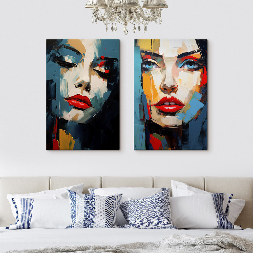 Blicke und rote Lippen in einem Interieur