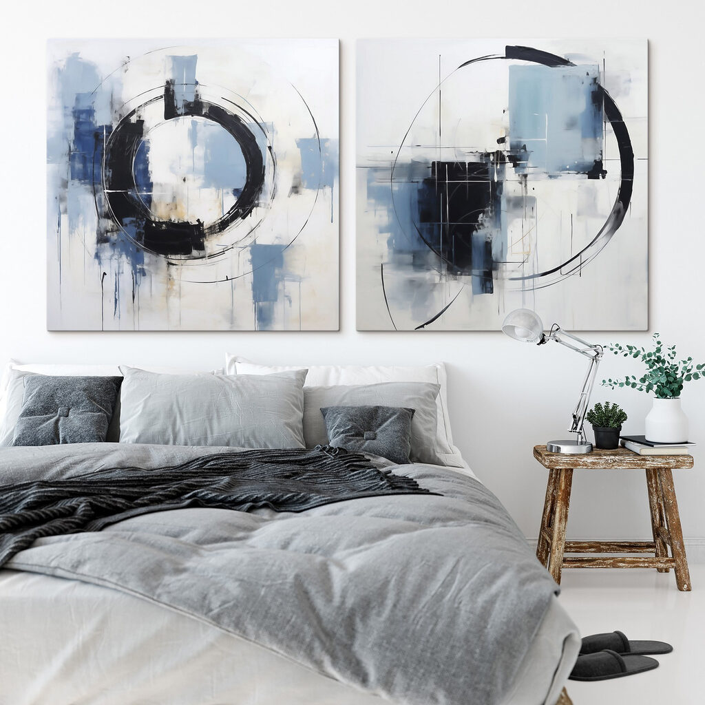 Schwarze Kreise in Blaugrau in einem Interieur