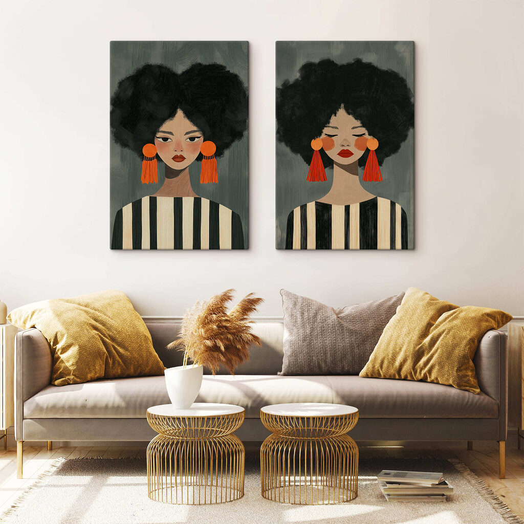 Porträts mit orangefarbenen Ohrringen in einem Interieur