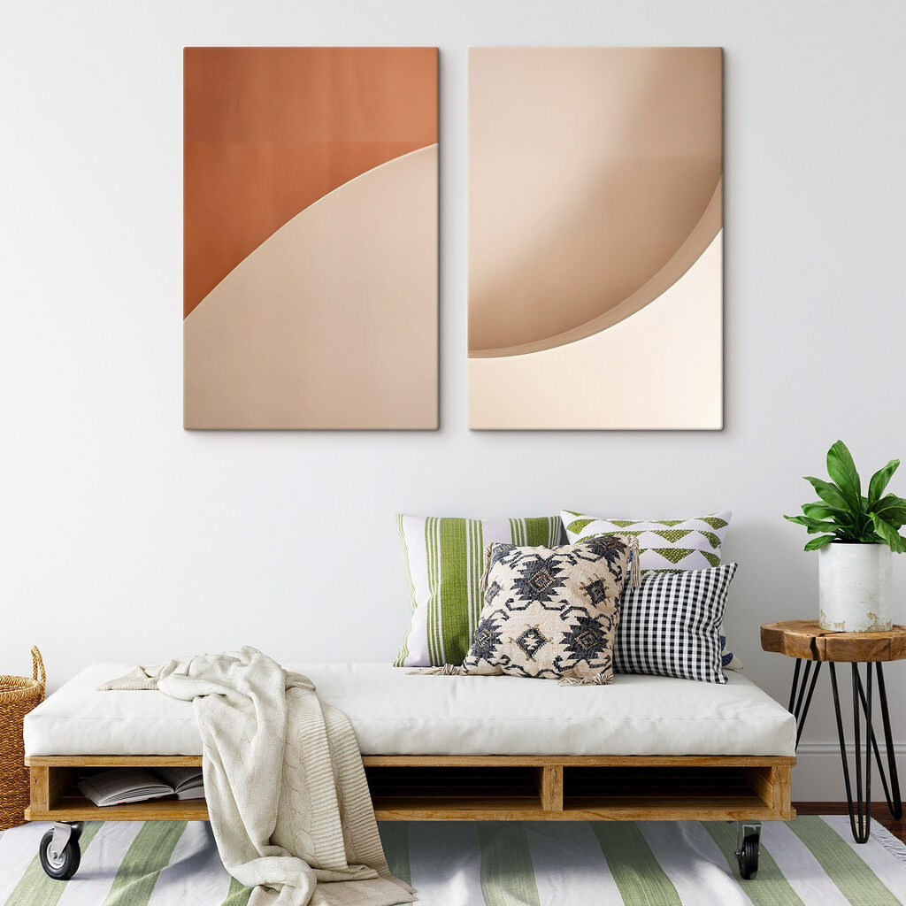 Rundungen in warmen Tönen in einem Interieur