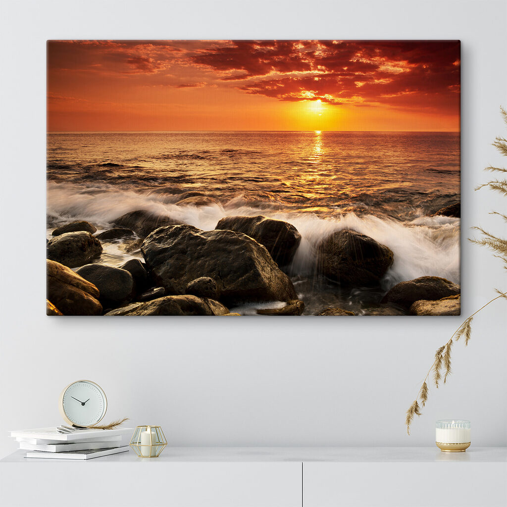 Abendsonne über dunklen Felsen — Interieur 3