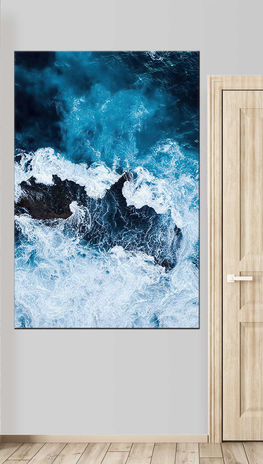 Gischt um dunkle Felsen — Interieur 1