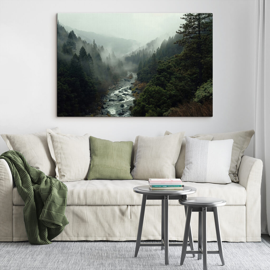 Fluss zwischen bewaldeten Hängen — Interieur 3