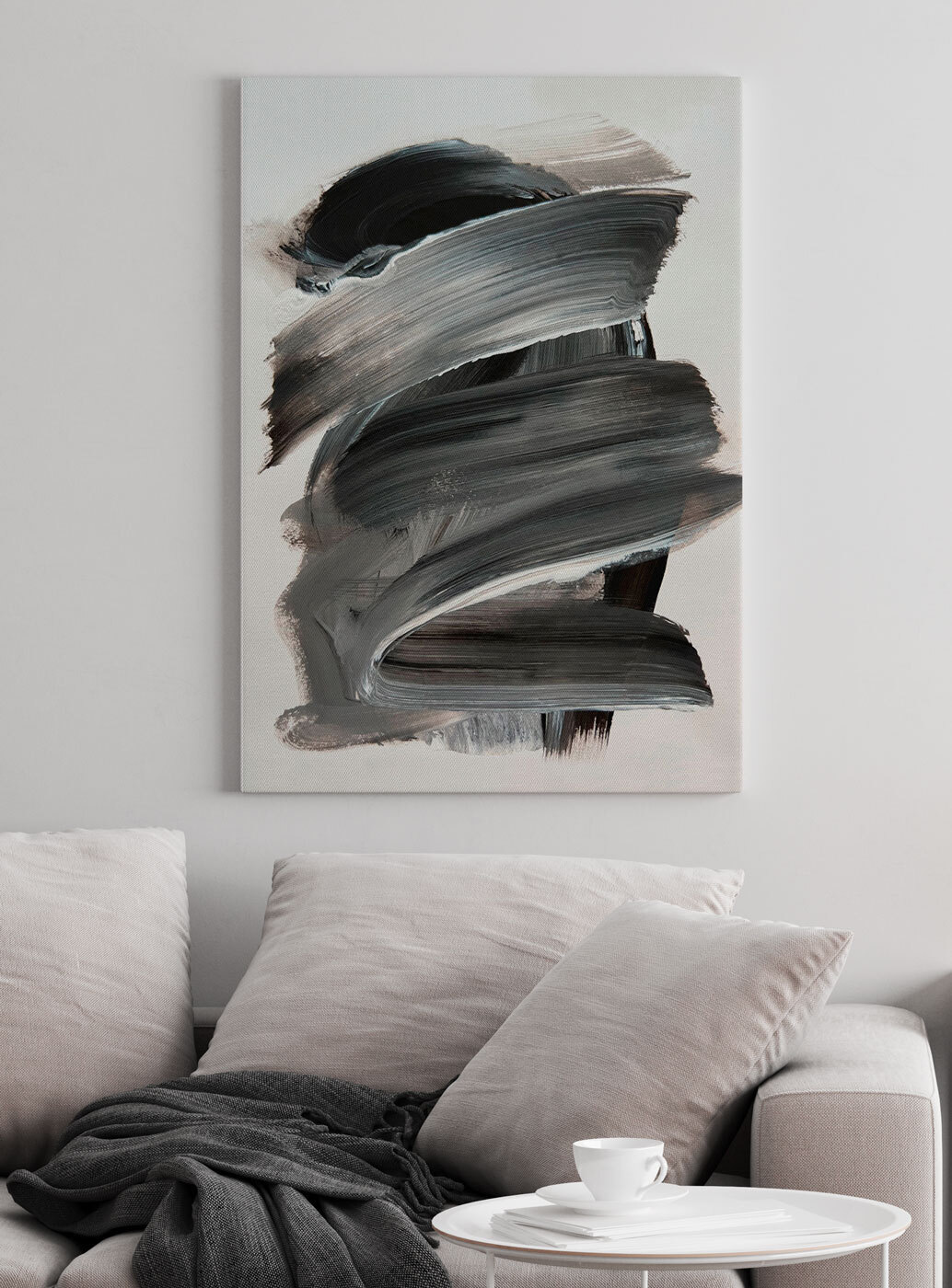 Schwarz in breiten Pinselstrichen — Interieur 3