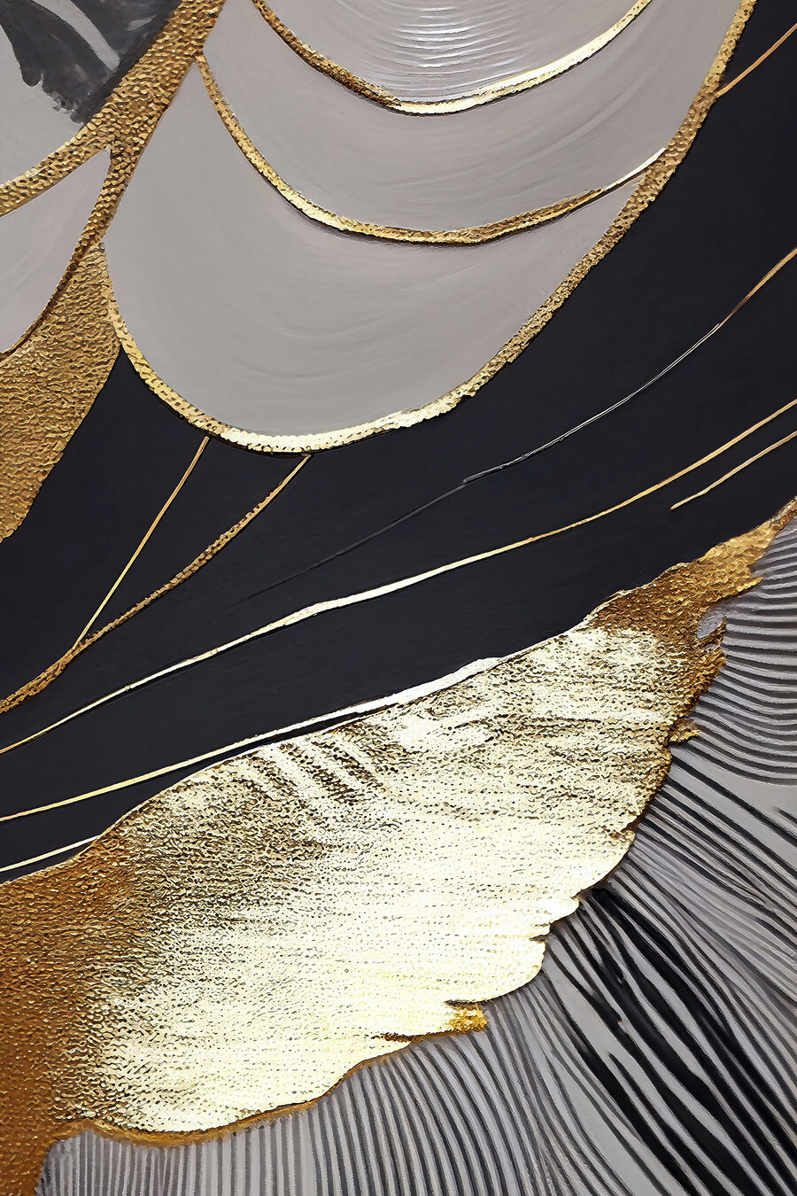 Gold entlang dunkler Falten — ganzes Design