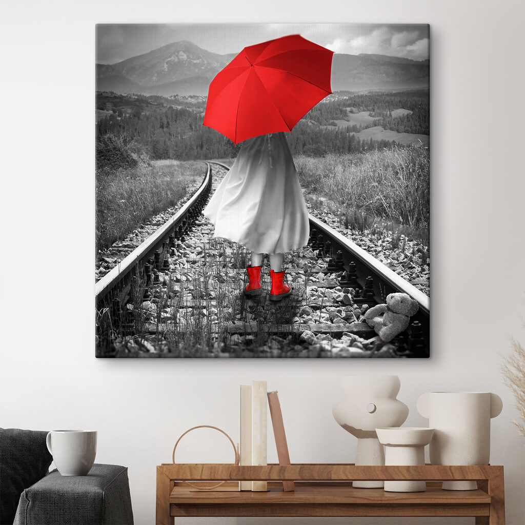 Roter Schirm auf Schienen — Interieur 2