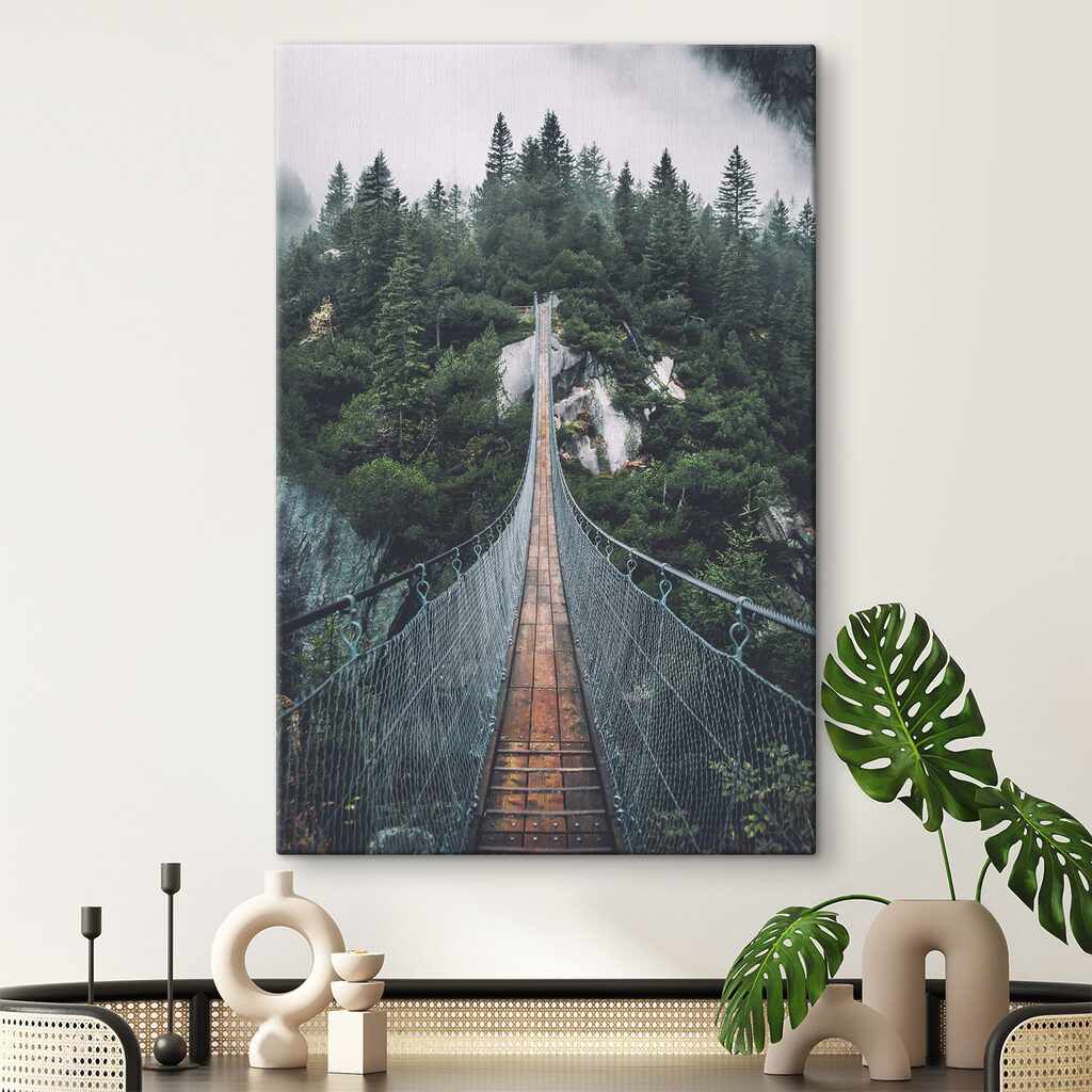 Hängebrücke im Wald — Interieur 1