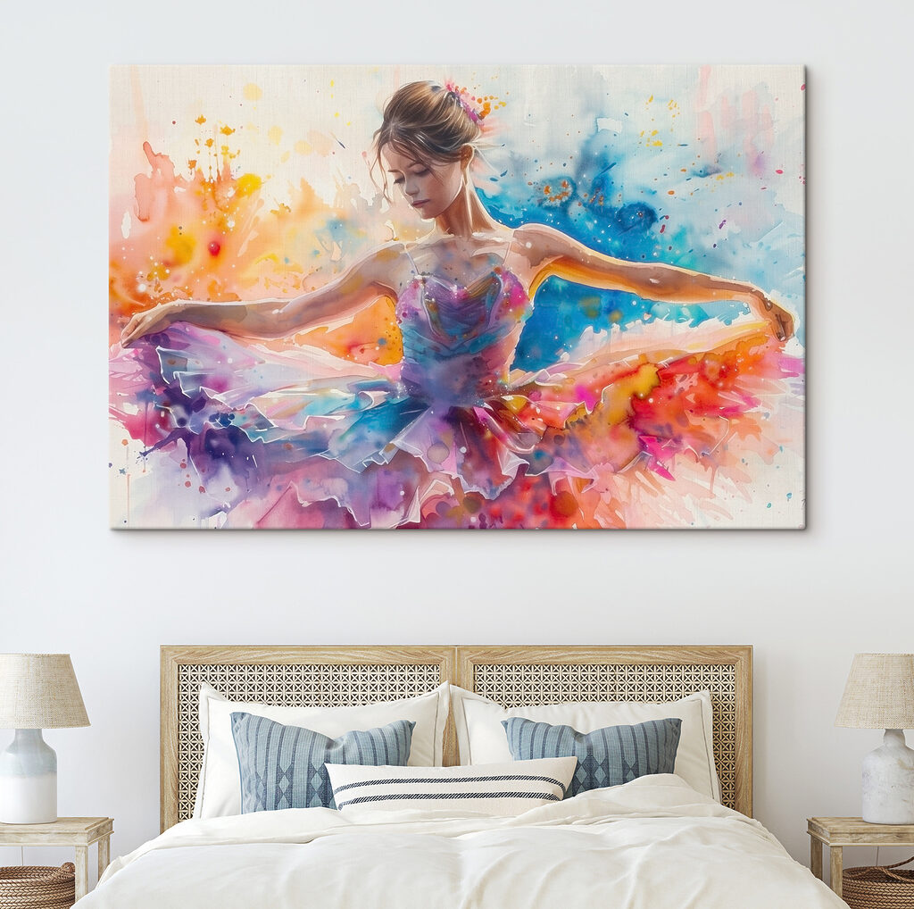Ballerina in fließenden Farben in einem Interieur