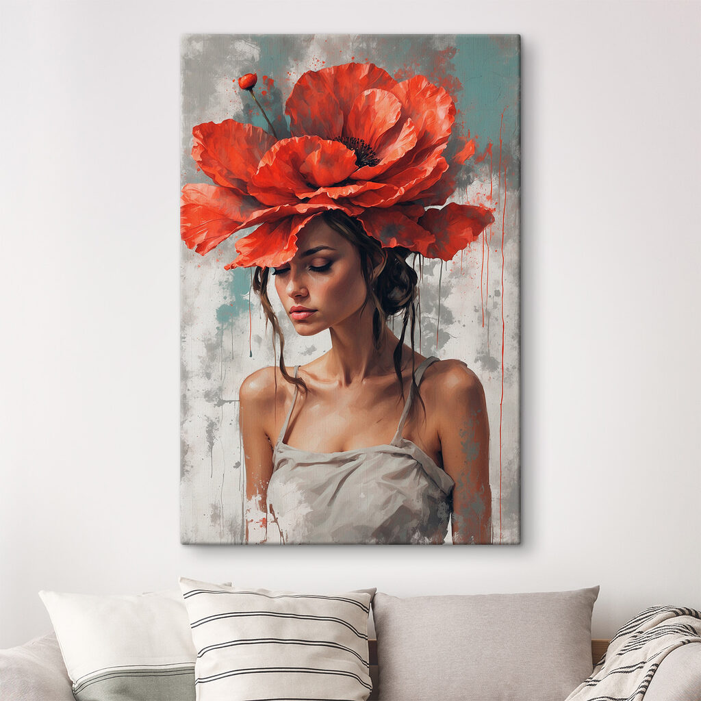Eine Mohnblume als Hut in einem Interieur