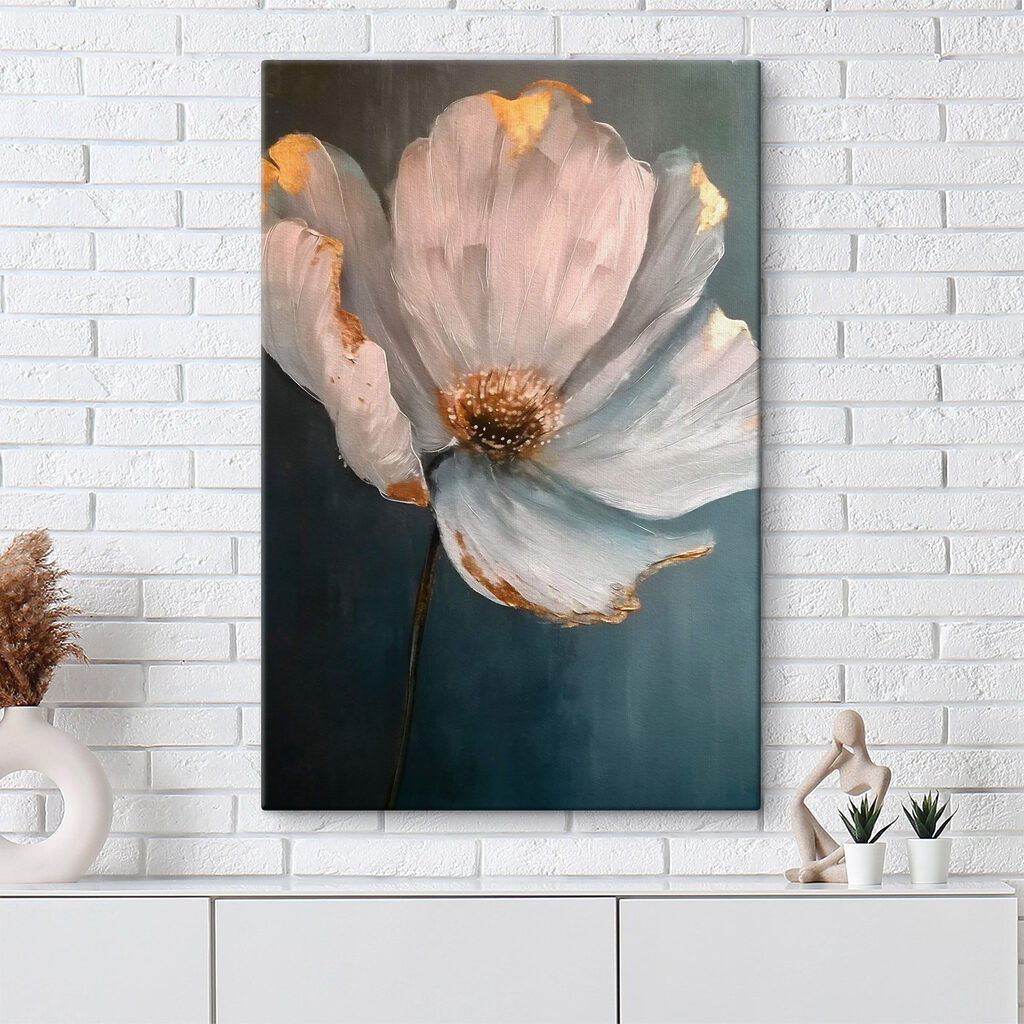 Blüte vor Dunkelblau — Interieur 1