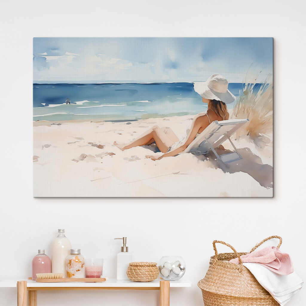 Ruhe unter weißem Strandhut in einem Interieur