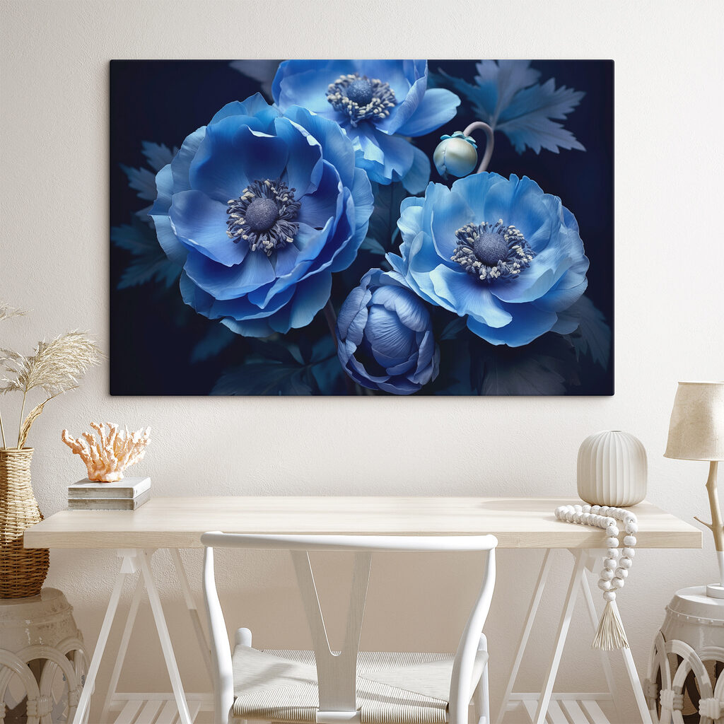 Drei Blüten in Tiefblau — Interieur 1