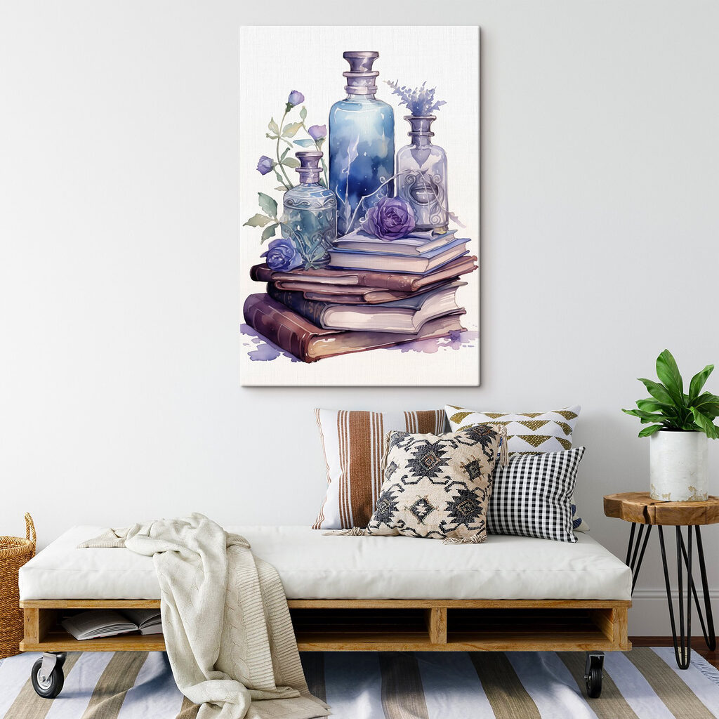 Violette Fläschchen auf Büchern — Interieur 1
