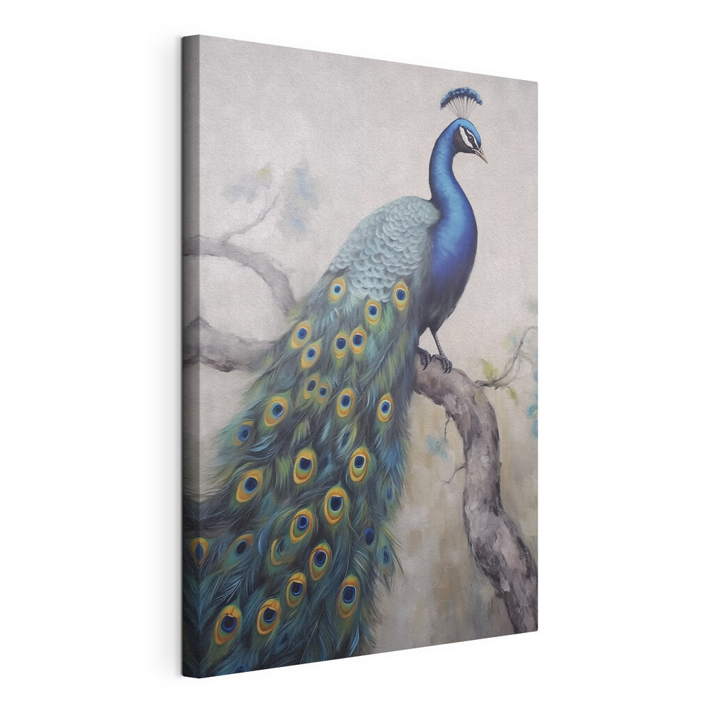 Pfau auf grauem Ast — Produktansicht