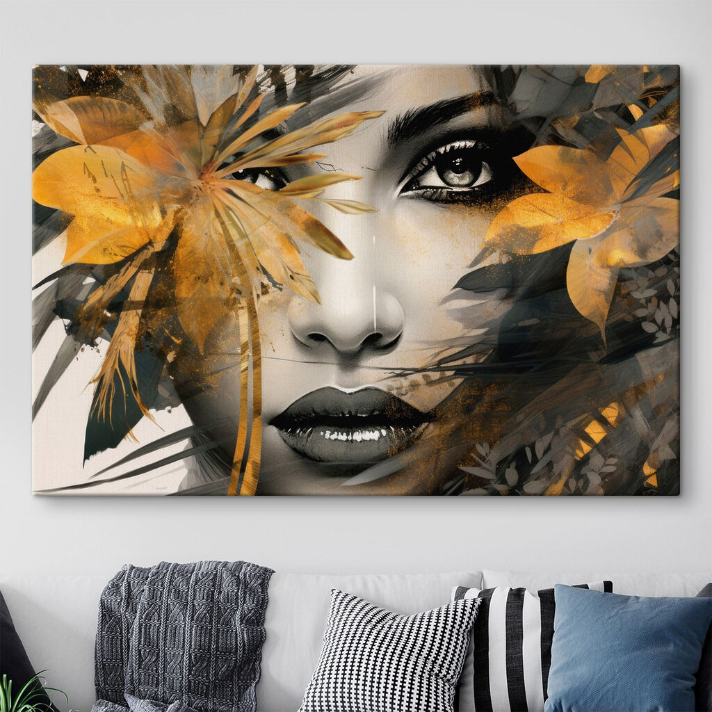 Gesicht zwischen Goldblättern in einem Interieur