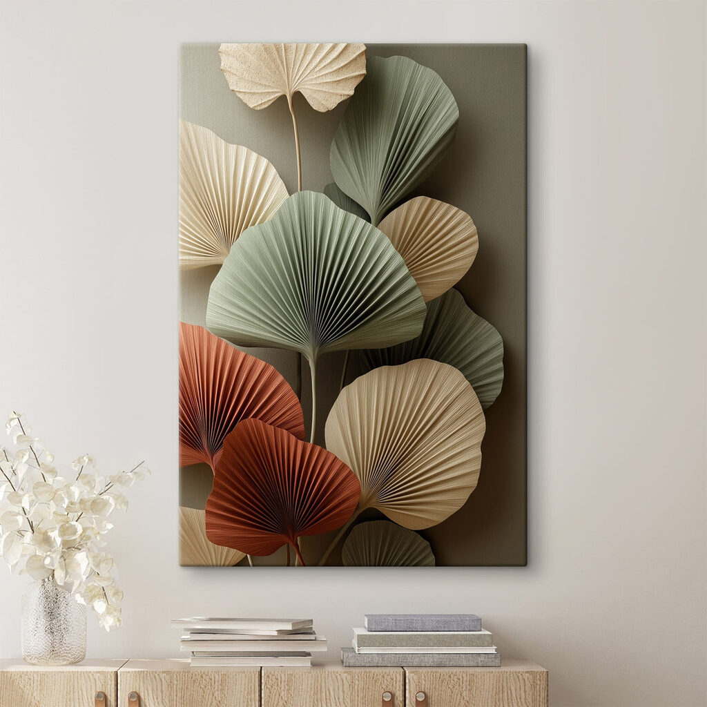 Rostfächer zwischen grünen Blättern in einem Interieur