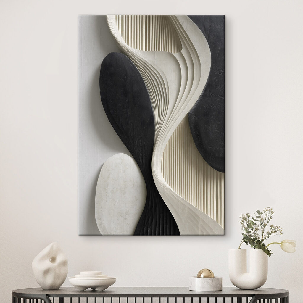 Weiße Rillenwellen vor Schwarz in einem Interieur