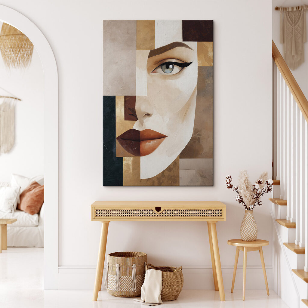 Frauenblick zwischen sandfarbenen Quadraten — Interieur 1