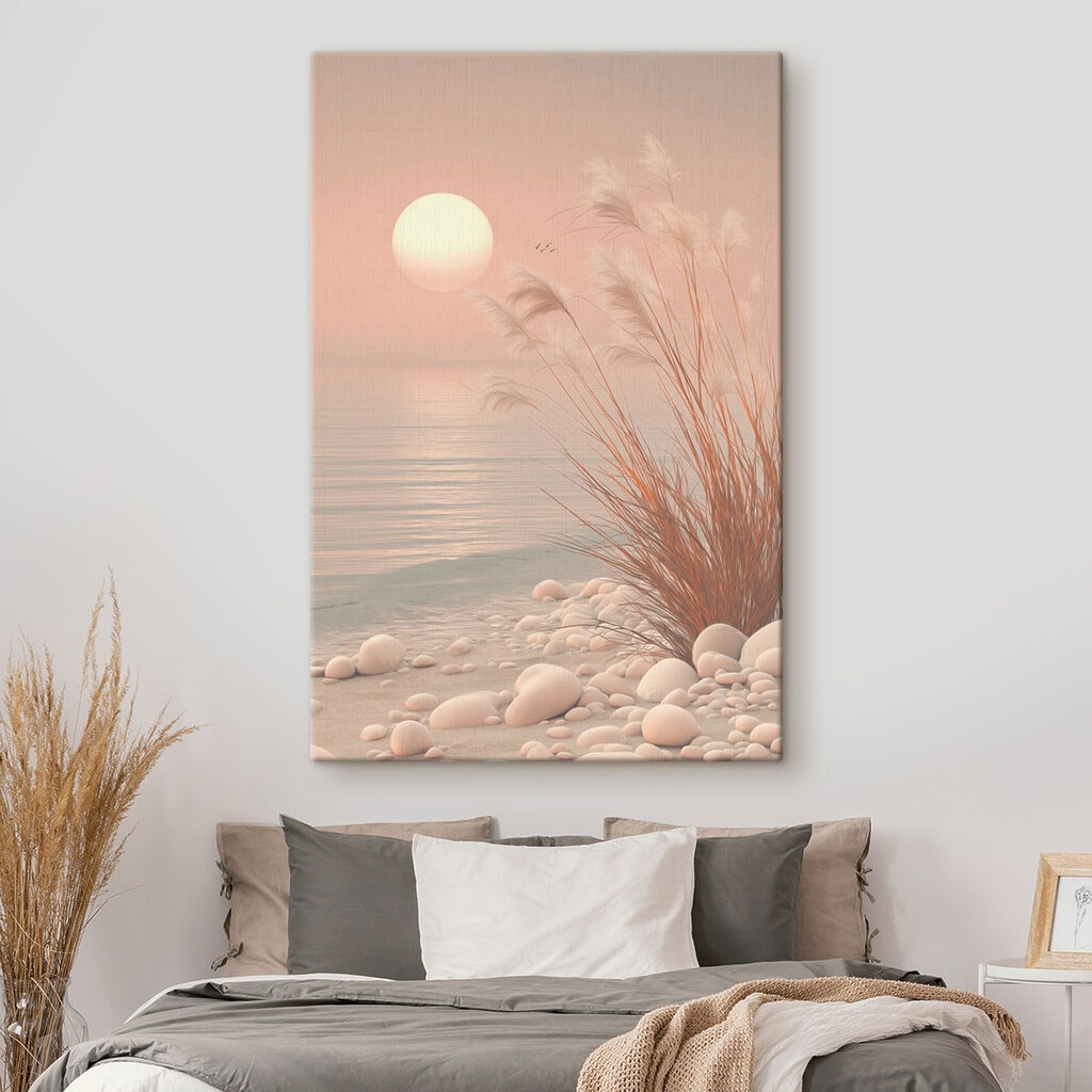 Sonne über dem Kieselstrand in einem Interieur