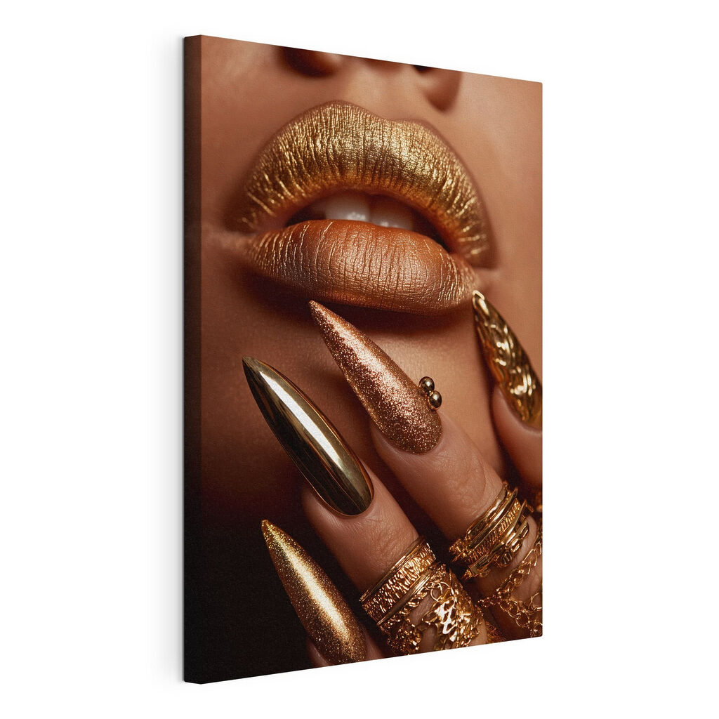 Goldene Lippen und Nägel — Produktansicht