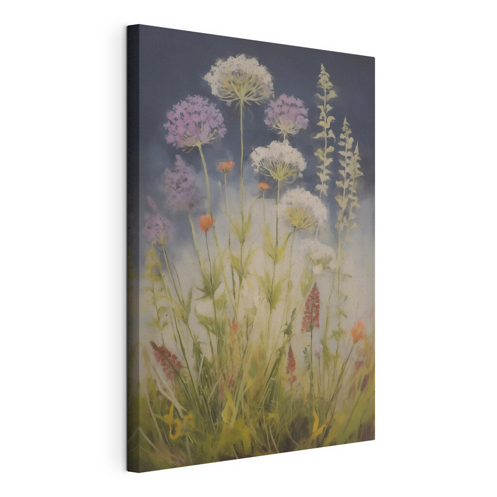 Lila Flaum zwischen Wildblumen — Produktansicht