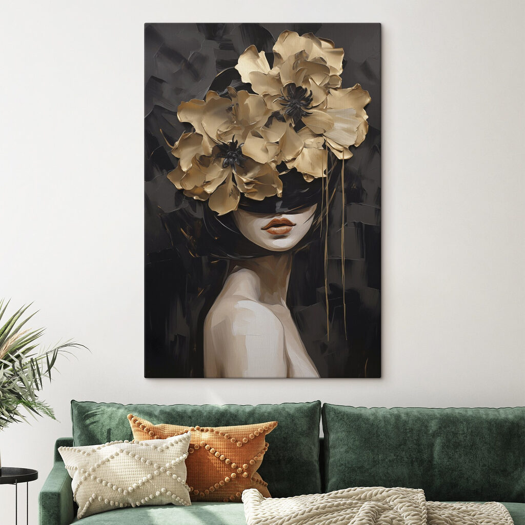 Frau hinter goldenen Blüten — Interieur 1