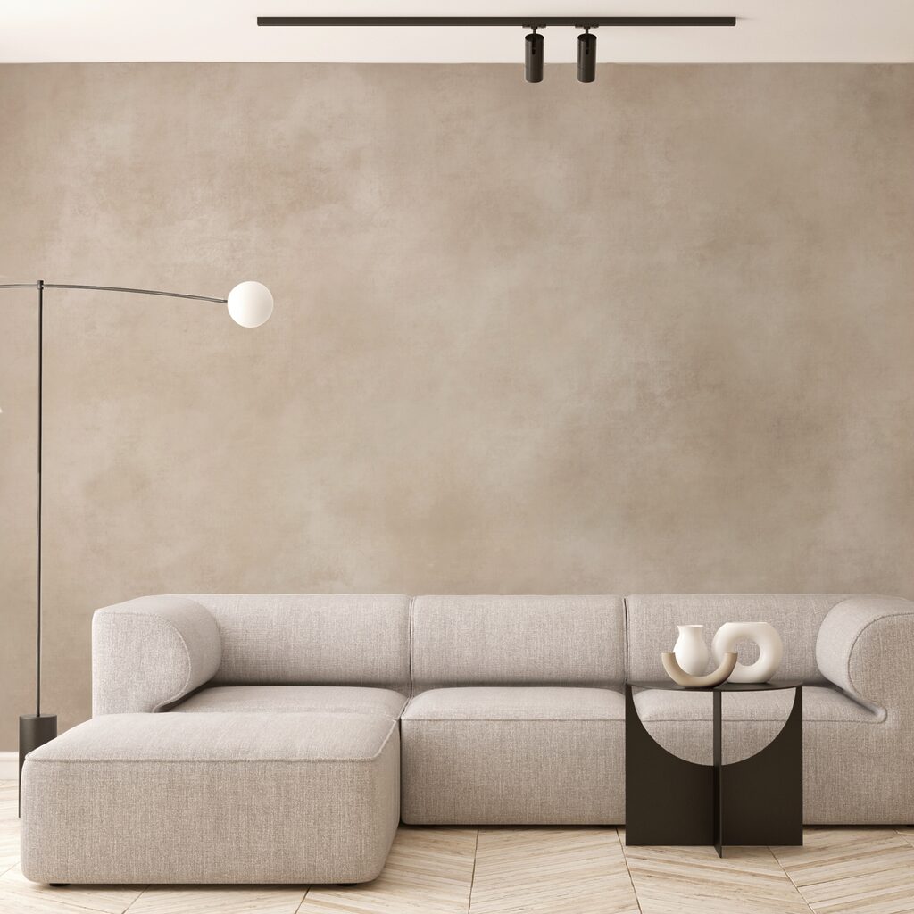 Verwitterte Wolken in Sandtönen in einem Interieur