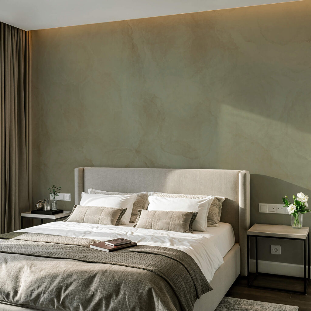 Grün in verblassten Schichten in einem Interieur
