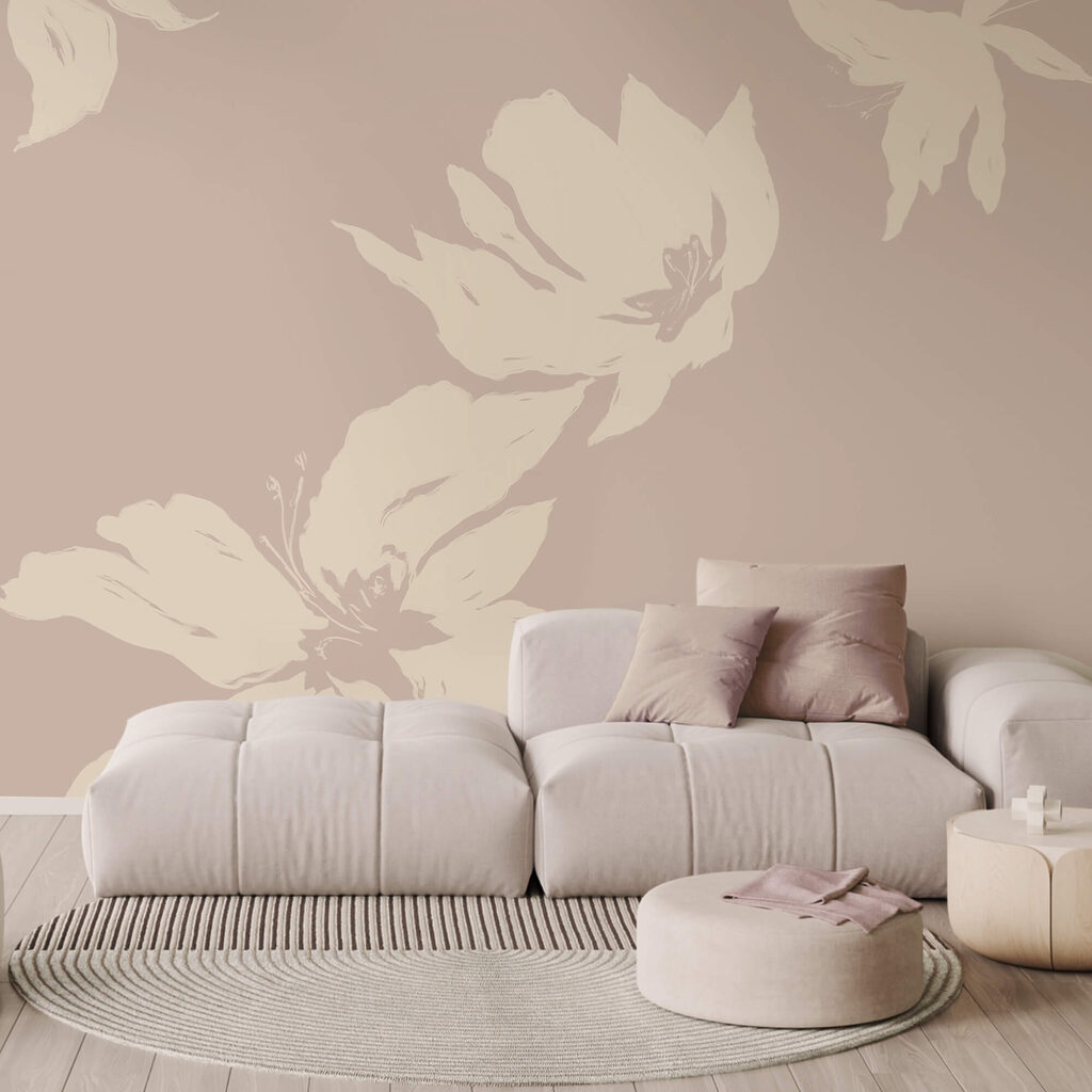 Blüten als Silhouetten in einem Interieur