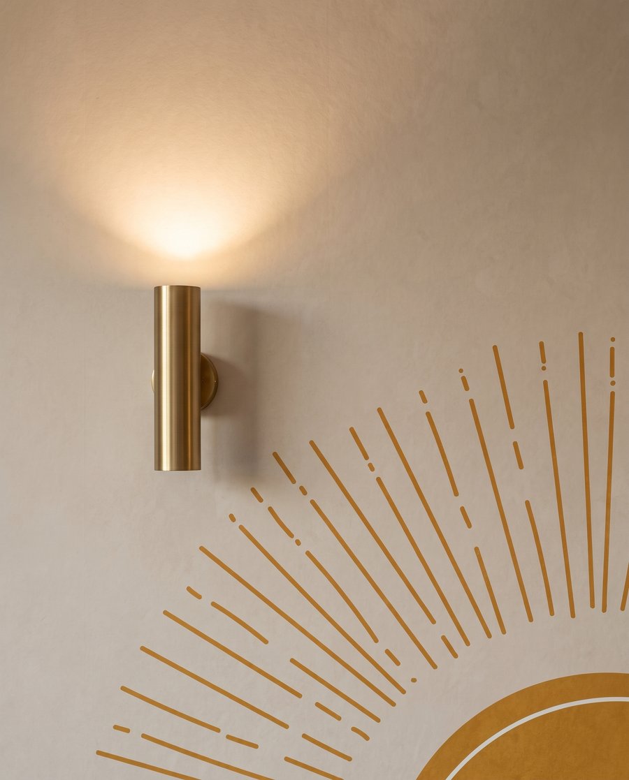 Strahlende Sonne über Wellen — Detail