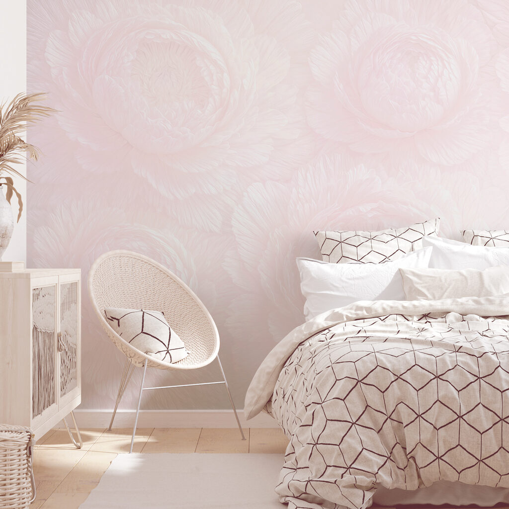 Rosen in zartem Nebel in einem Interieur