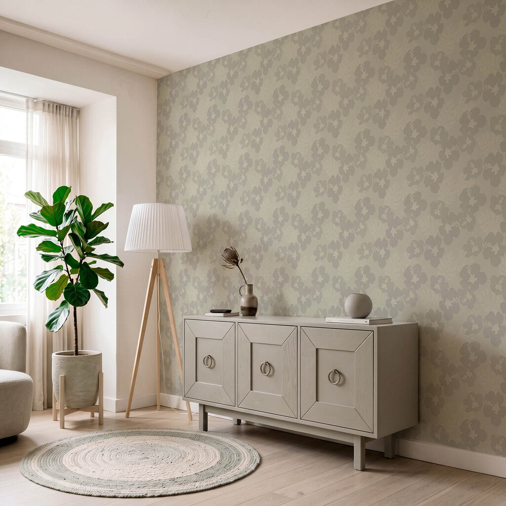 Kleine Blütenkränze in Grün in einem Interieur