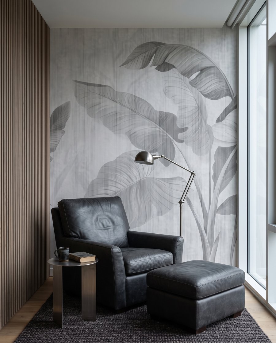 Blattschatten auf verwittertem Weiß — Interieur 4