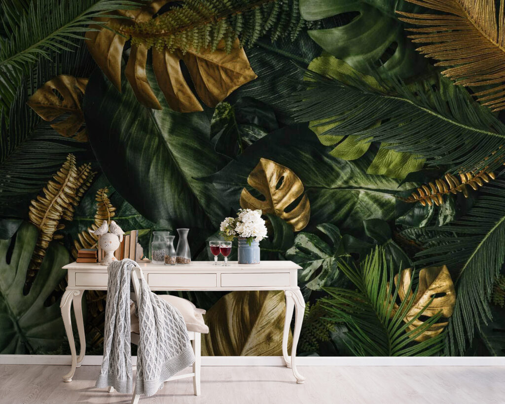Dunkelgrün mit goldenen Blättern in einem Interieur